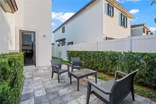 3471 W 110th St, Hialeah, FL 33018 - Photo 36