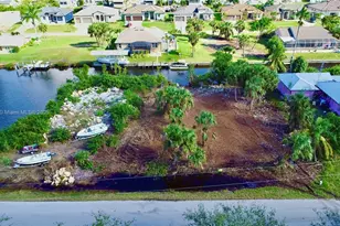 4114 Palm Dr, Punta Gorda, FL 33950 - Photo 1