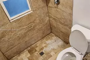 2105 Franklin, Fort Myers, FL 33901 - Photo 8