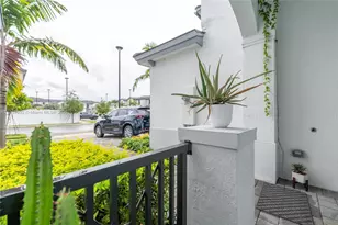 561 NW 204th St, Miami Gardens, FL 33169 - Photo 26