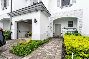 561 NW 204th St, Miami Gardens, FL 33169 - Photo 18