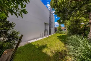 2151 NW 1st Terrace, Miami, FL 33125 - Photo 38