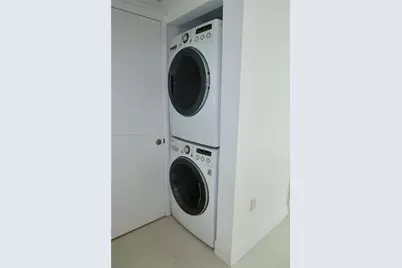 1861 NW S River Dr #2505, Miami, FL 33125 - Photo 22