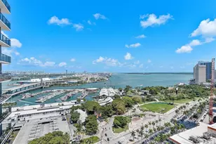 398 NE 5th St, Miami, FL 33132 - Photo 2