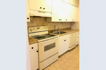 1431 S 14th Ave #206, Hollywood, FL 33020 - Photo 4