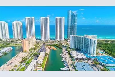 100 Bayview Dr #309, Sunny Isles Beach, FL 33160 - Photo 2