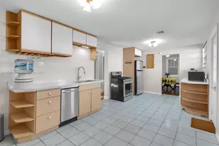 6243 SW 57th St, South Miami, FL 33143 - Photo 8