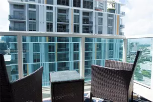 41 SE 5th St, Miami, FL 33131 - Photo 14