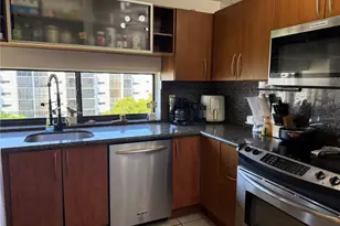 16919 N Bay Rd, Sunny Isles Beach, FL 33160 - Photo 2