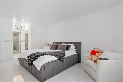 1980 S Ocean Dr #19G, Hallandale Beach, FL 33009 - Photo 32