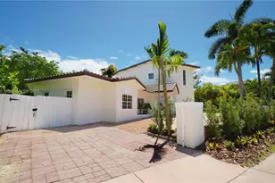 691 Ridgewood Rd, Key Biscayne, FL 33149 - Photo 4