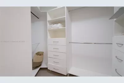 691 Ridgewood Rd, Key Biscayne, FL 33149 - Photo 30