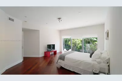 691 Ridgewood Rd, Key Biscayne, FL 33149 - Photo 36