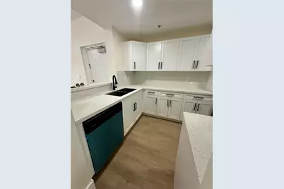 6630 NW 114th Ave #1526, Doral, FL 33178 - Photo 4