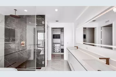 700 NE 24th St #2704, Miami, FL 33137 - Photo 32