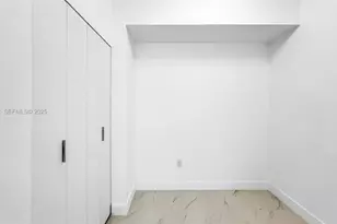 700 NE 24th St, Miami, FL 33137 - Photo 38