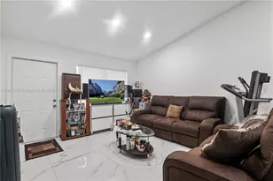 9502 Southwest 151 Court, Miami, FL 33196 - Photo 4