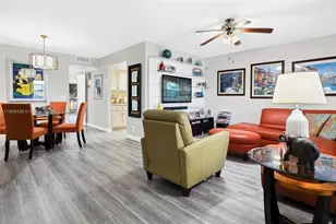 251 SW 132nd Way, Pembroke Pines, FL 33027 - Photo 1