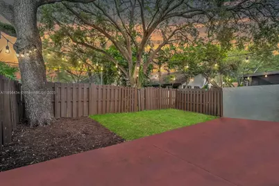 9667 NW 15th Ct, Pembroke Pines, FL 33024 - Photo 24