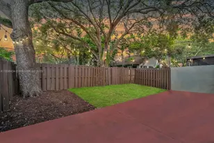 9667 NW 15th Ct, Pembroke Pines, FL 33024 - Photo 24