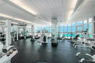 218 SE 14th St, Miami, FL 33131 - Photo 16