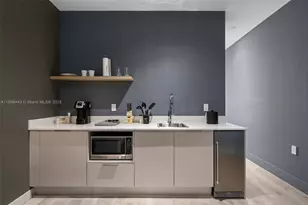 239 SW 9th St, Miami, FL 33130 - Photo 8