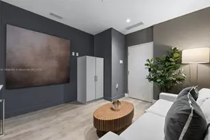 239 SW 9th St, Miami, FL 33130 - Photo 6