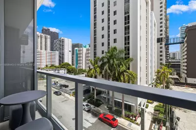 239 SW 9th St #305, Miami, FL 33130 - Photo 18