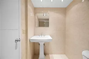 251 174th St, Sunny Isles Beach, FL 33160 - Photo 26