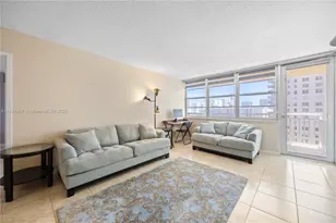 251 174th St, Sunny Isles Beach, FL 33160 - Photo 2