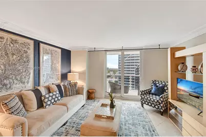 336 N Birch Rd #16B, Fort Lauderdale, FL 33304 - Photo 2