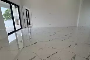 4304 NW 27th Ln, Cape Coral, FL 33993 - Photo 6