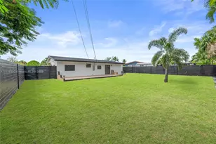 949 SE 5th St, Deerfield Beach, FL 33441 - Photo 24