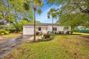 5827 SW 69th Ct, Miami, FL 33143 - Photo 18