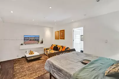 6925 W 3rd Ave, Hialeah, FL 33014 - Photo 18