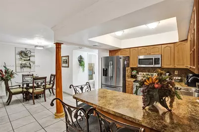 6925 W 3rd Ave, Hialeah, FL 33014 - Photo 12