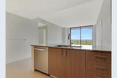 5350 NW 84th Ave #601, Doral, FL 33166 - Photo 6