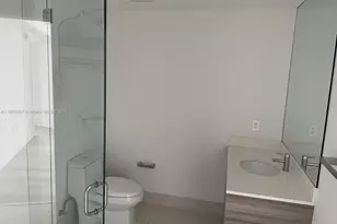 121 NE 34th St, Miami, FL 33137 - Photo 22