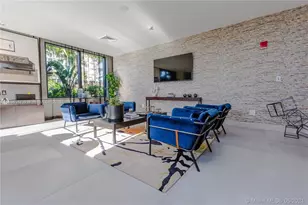 121 NE 34th St, Miami, FL 33137 - Photo 44