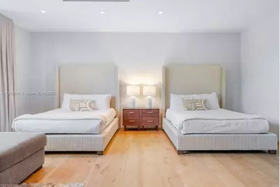 2700 NE 18th St, Fort Lauderdale, FL 33305 - Photo 32