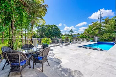 2700 NE 18th St, Fort Lauderdale, FL 33305 - Photo 50