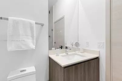 801 S Miami Ave #5804, Miami, FL 33130 - Photo 38