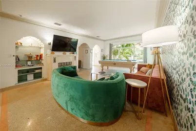 701 Hollywood Blvd #701, Hollywood, FL 33019 - Photo 8