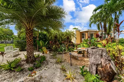 512 NW 13th St, Homestead, FL 33030 - Photo 30