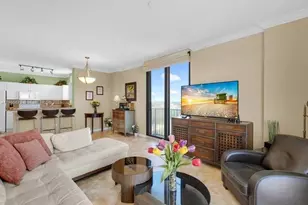 651 Okeechobee Blvd, West Palm Beach, FL 33401 - Photo 1