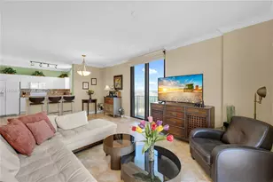651 Okeechobee Blvd, West Palm Beach, FL 33401 - Photo 2