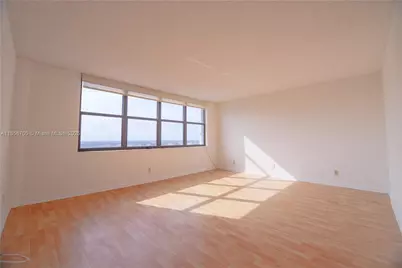 300 Three Islands Blvd #516, Hallandale Beach, FL 33009 - Photo 4