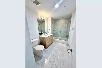 16385 Biscayne Blvd #2720, North Miami Beach, FL 33160 - Photo 22