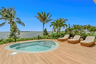 700 NE 24th St, Miami, FL 33137 - Photo 34