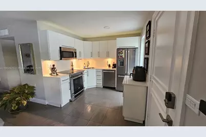 1631 NE 114th St #109, Miami, FL 33181 - Photo 22